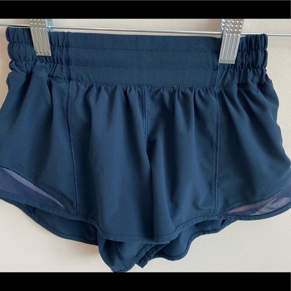 Lululemon Hotty Hot *2.5 in.*